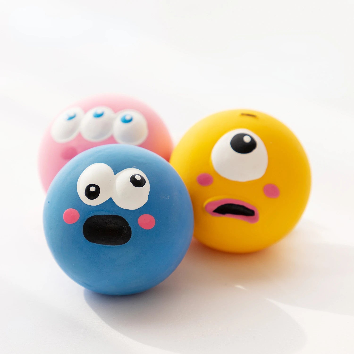 Pet Dog Toy Puppy Cat Sounding Toy Squeaky Dog Toys Pets Internective Toy Big Eyes Bouncy Dog Balls Toy Ball Pet Chew Balls Toy